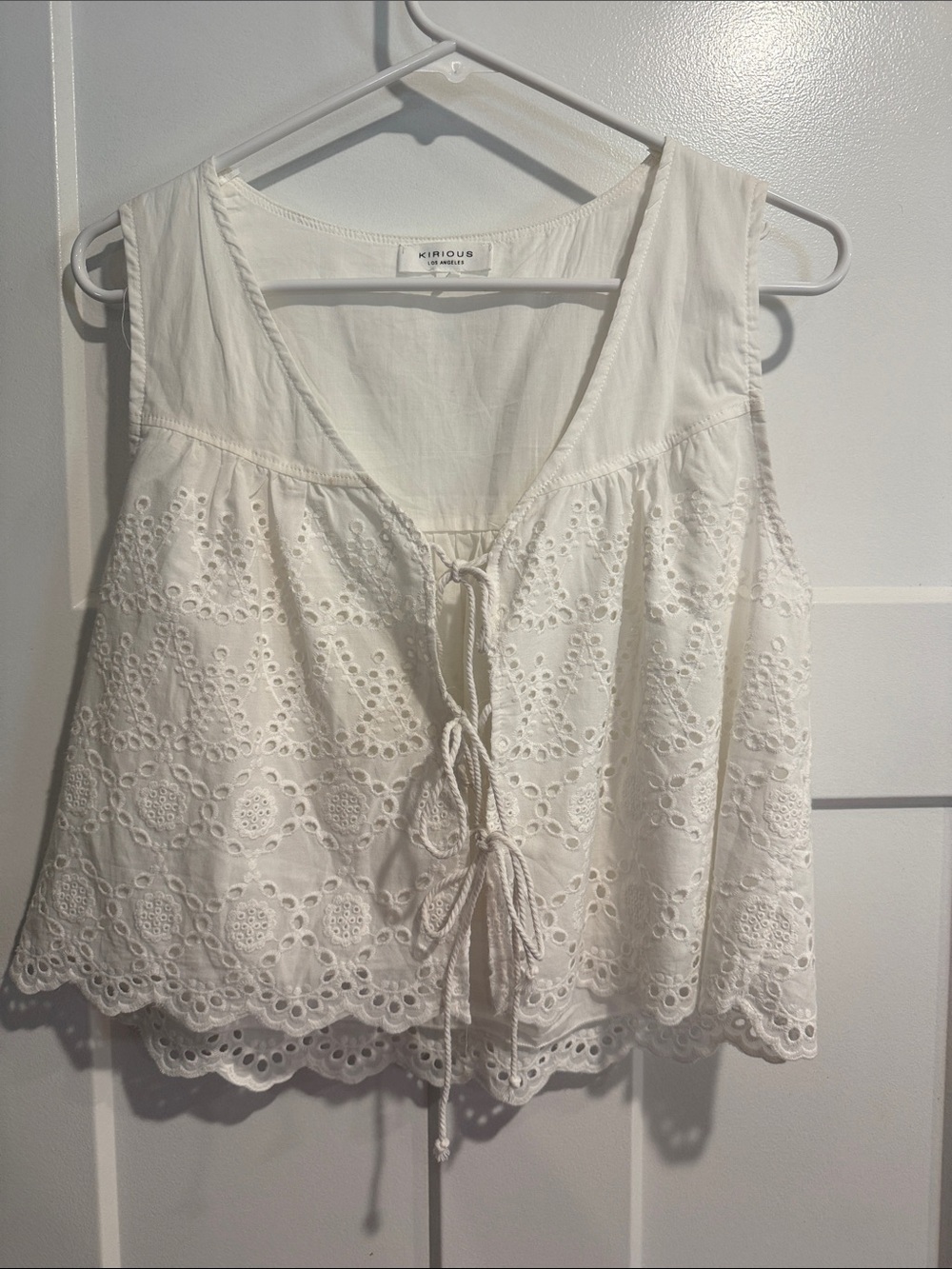 iris White Eyelet Tie-Front Camisole